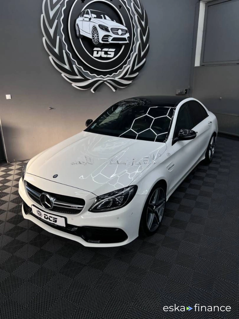 Lízing Kupé MERCEDES C 63 2017