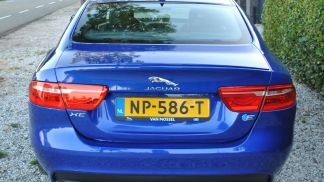 Lízing Sedan Jaguar XE 2017