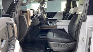 Lízing Kombi Hummer EV PICKUP 2023