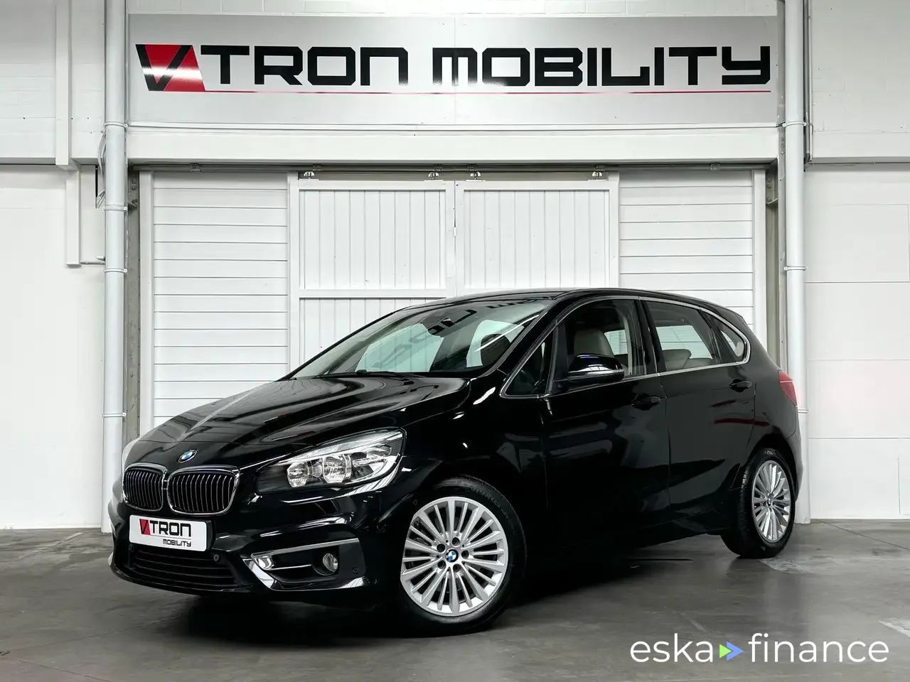 Lízing Kombi BMW 218 2016