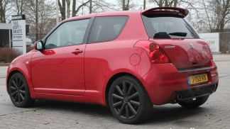 Leasing Hatchback Suzuki Swift 2010