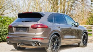 Financování SUV Porsche Cayenne 2015