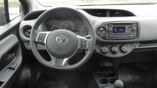 Leasing Hatchback Toyota Yaris 2019