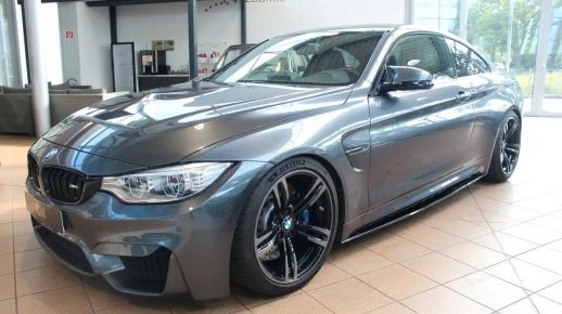 BMW M4 2016