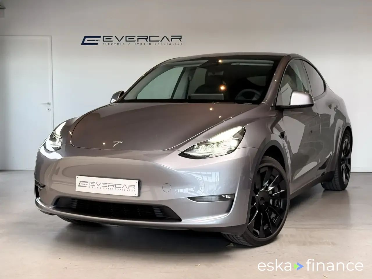 Leasing SUV Tesla Model Y 2024