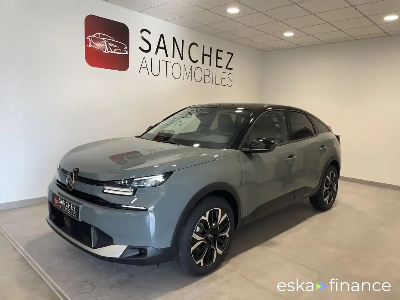 Leasing Sedan Citroën C4 2025
