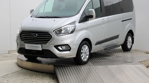 Ford Tourneo Custom 2024