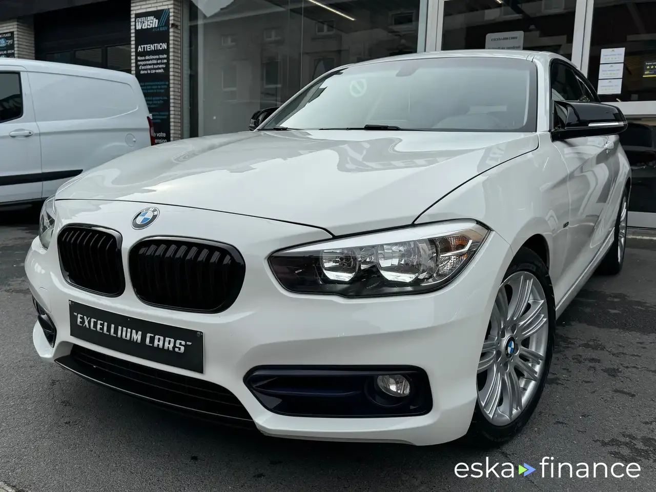 Lízing Sedan BMW 116 2015