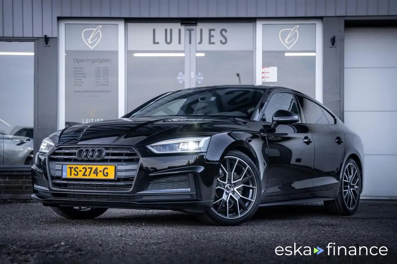 Financování Hatchback Audi A5 2018