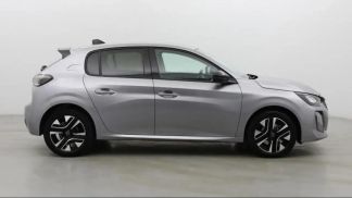 Lízing Sedan Peugeot 208 2024