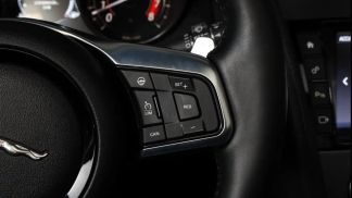 Financování Konvertibilní Jaguar F-Type 2017