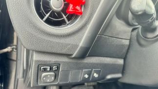Lízing Hatchback Toyota Auris 2015
