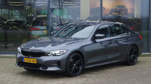 BMW 320 2019