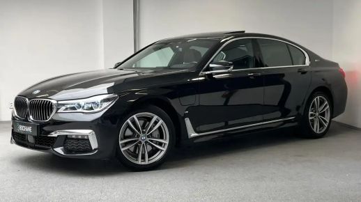 BMW 740 2018