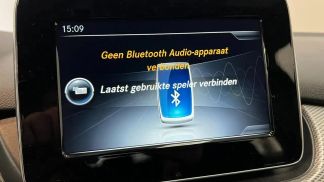 Financování Hatchback MERCEDES B 180 2016