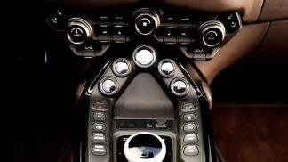 Lízing Kabriolet Aston Martin V8 2022