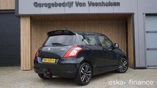 Lízing Hatchback Suzuki Swift 2015