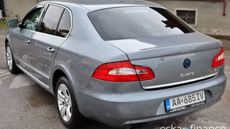 Lízing Sedan Skoda Superb 2011