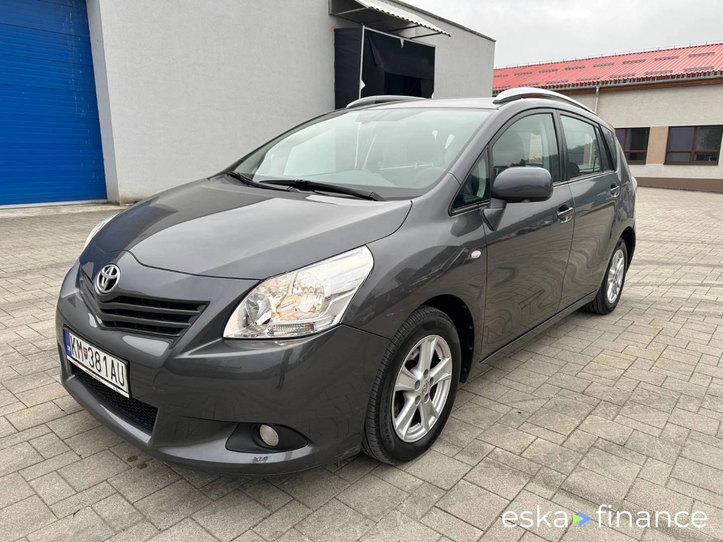 Leasing Van Toyota Verso 2011