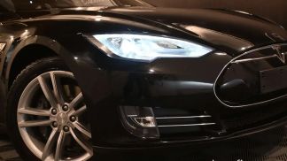 Finansowanie Sedan Tesla Model S 2014