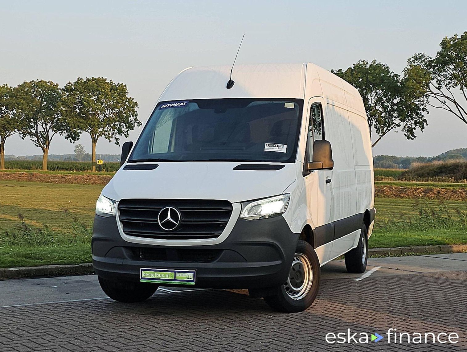 Lízing Van Mercedes-Benz SPRINTER 317 2021