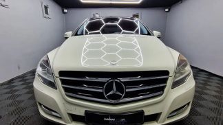 Lízing Hatchback MERCEDES R 350 2011