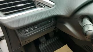 Leasing SUV Peugeot E-2008 2014