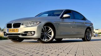 Lízing Sedan BMW 328 2012
