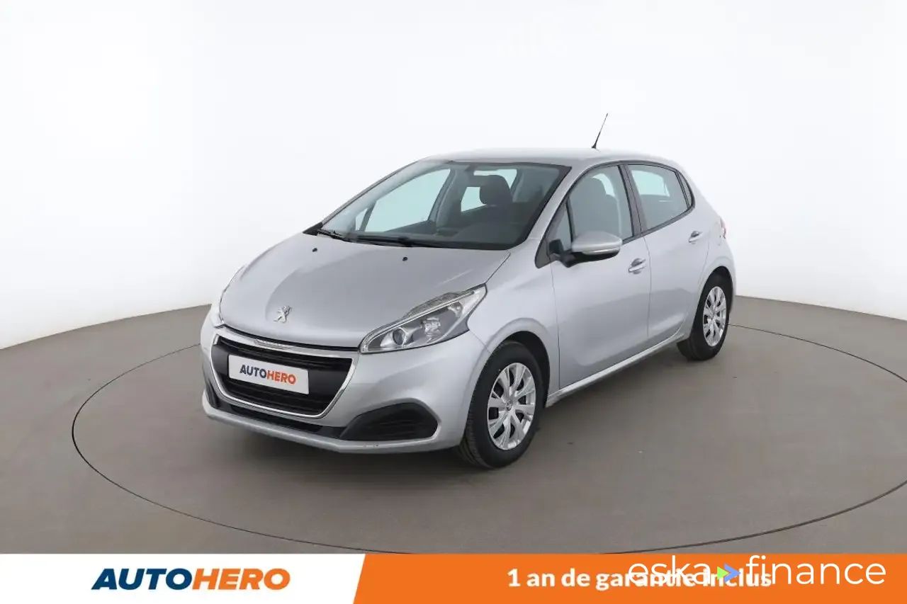 Leasing Hatchback Peugeot 208 2015