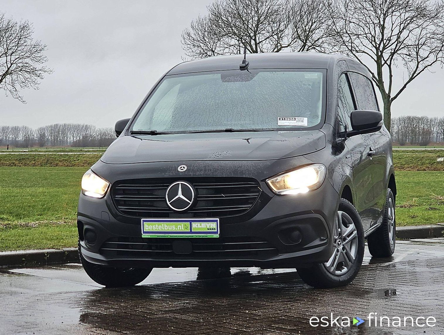 Finansowanie Transport pasażerów Mercedes-Benz eCITAN 2024