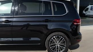 Lízing Hatchback Volkswagen Touran 2021