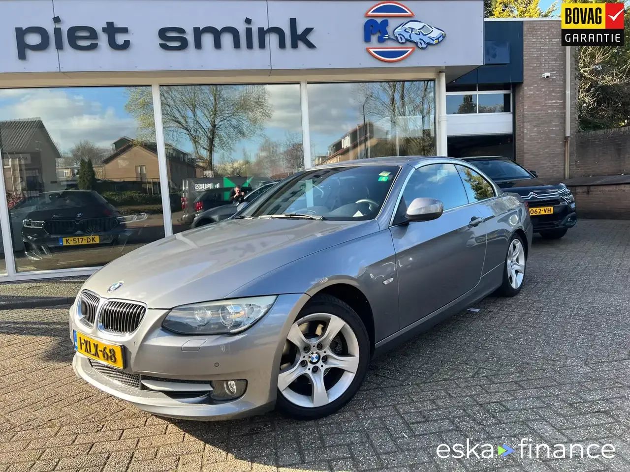 Lízing Kabriolet BMW 325 2010