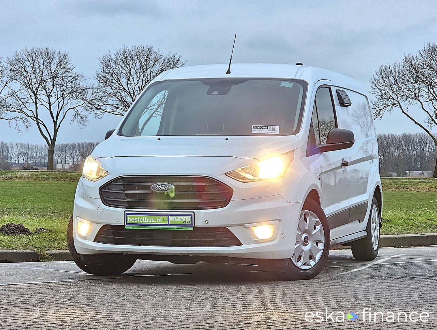 Finansowanie Transport pasażerów Ford Transit Connect 2019