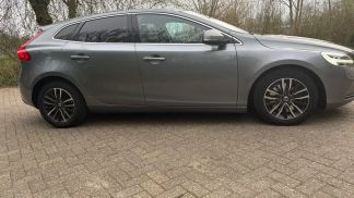 Financování Hatchback Volvo V40 2016