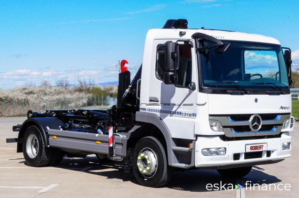 Špeciálny nákladiak Mercedes-Benz ATEGO 1318 2014