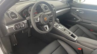 Financování Konvertibilní Porsche 718 2025
