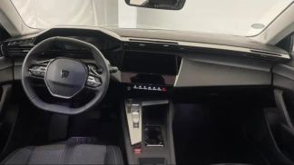 Lízing Sedan Peugeot 308 2023