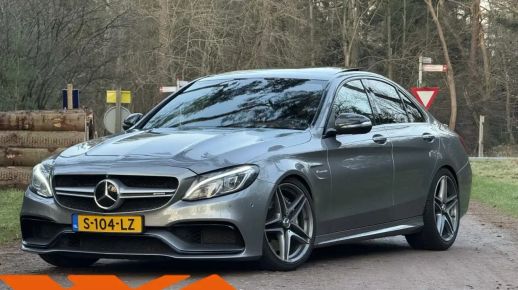 MERCEDES C 63 AMG 2015