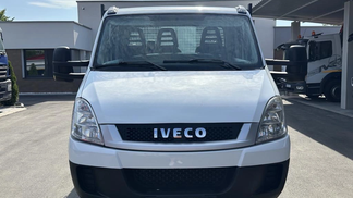 Zamknięte pudełko Iveco DAILY 2012