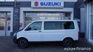 Lízing Hatchback Volkswagen Transporter 2015