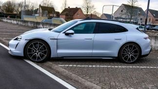 Leasing Wagon Porsche Taycan 2022