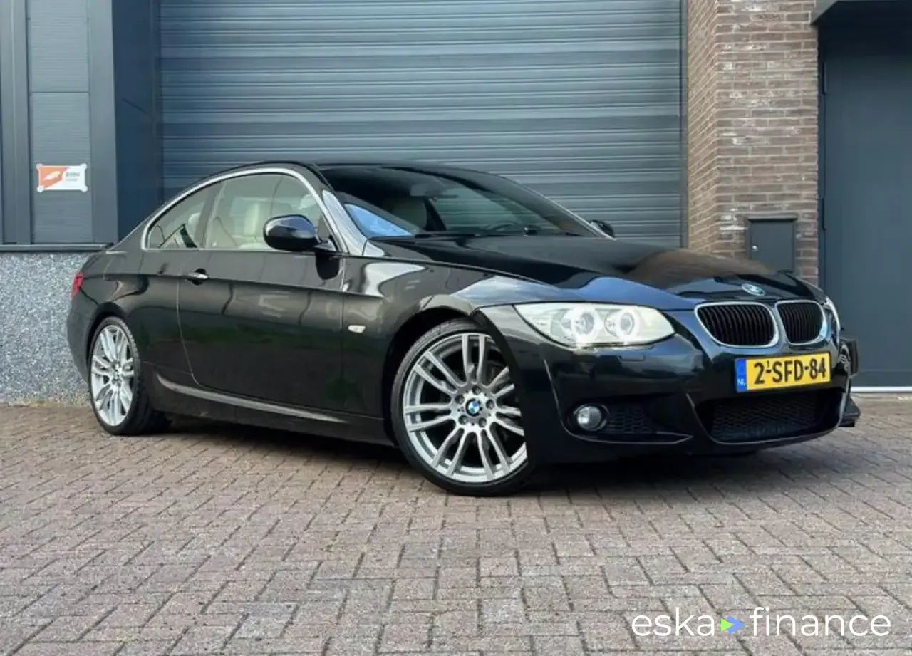 Finansowanie Coupé BMW 320 2013