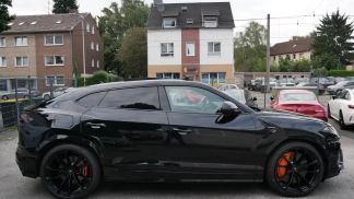 Finansowanie SUV Lamborghini Urus 2019