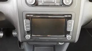 Lízing Hatchback Volkswagen Touran 2012