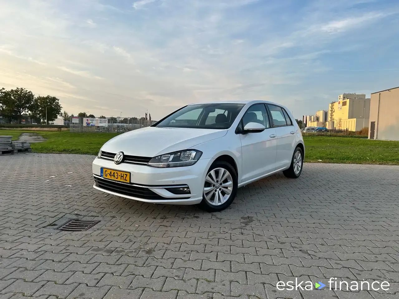 Lízing Sedan Volkswagen Golf 2019