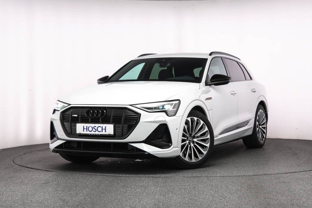 Financování SUV Audi e-tron 2022