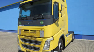 Lízing Traktor Volvo 500 2016