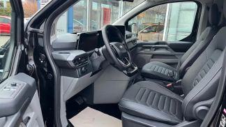 Lízing Hatchback Ford Tourneo Custom 2024
