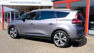 Financování Hatchback Renault Grand Scenic 2018