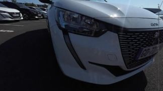 Leasing Sedan Peugeot E-208 2021
